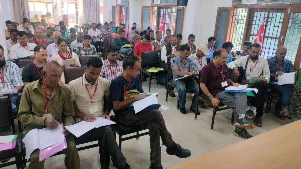 Abolition of labour laws has increased exploitation of workers: Gautam