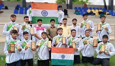 Meritorious students were honored by performing havan and worshipping weapons.
