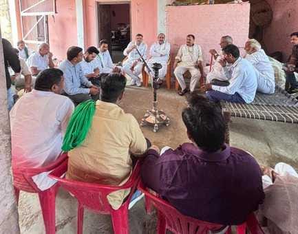 Government should increase sugarcane price to Rs 500 per quintal