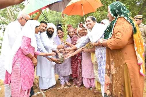 Police Commissioner inaugurated Sharad Purnima Health Festival