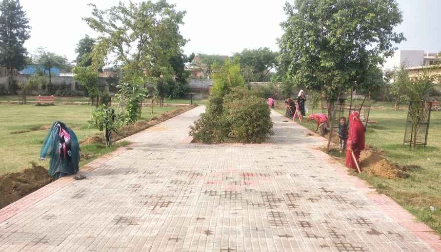 The Municipal Council will purchase dustbins for the city parks, spending Rs 24 lakh.