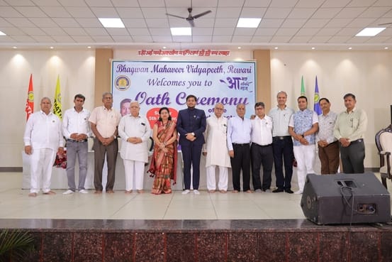 Members of the management committee of Bhagwan Mahavir Vidyapeeth took oath.