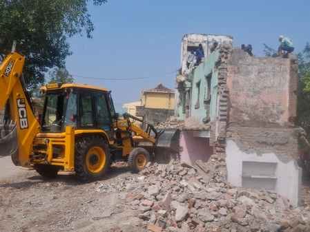 Panchal Ghat road widening in final stages, pole shifting halts work