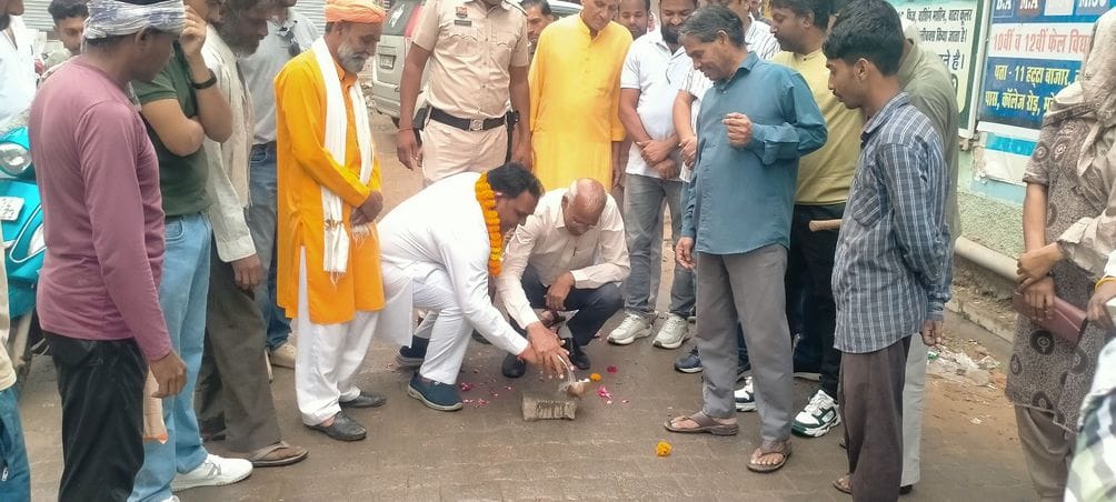 Construction of four roads begins in Ward No. 7, costing Rs. 35 lakh