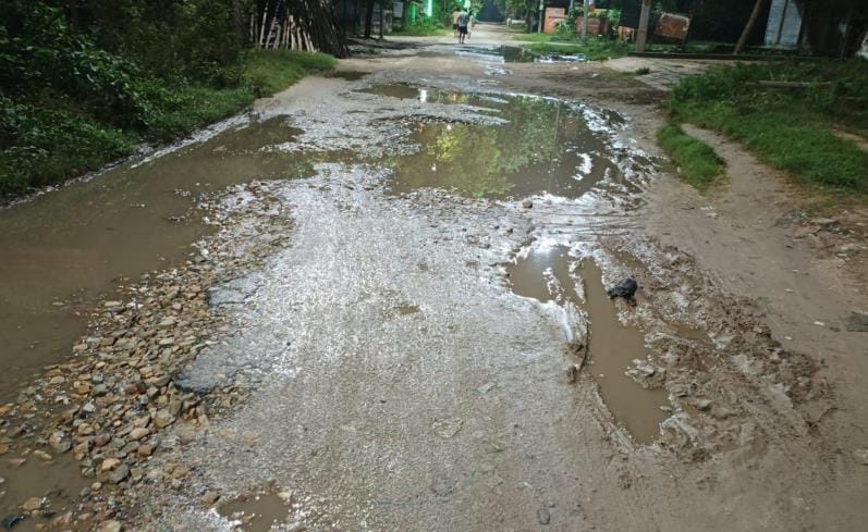 Roads will be constructed in Gasdi with an expenditure of one crore rupees.