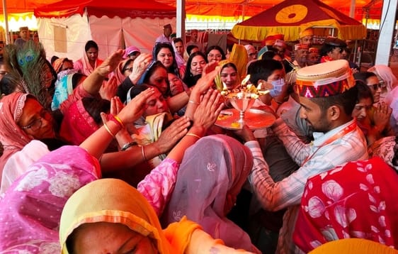 Gods will give powers to Raghunath today before the attack on Lanka.