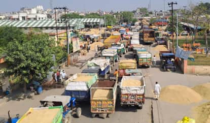 High tech machine to be installed at the entry gate of Azadpur Mandi it will weigh moving trucks installation