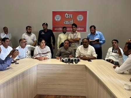 Misinformation being spread about cutting beneficiaries' cards: Minister