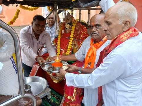 Worshiped and prayed at the Kale Singh Temple