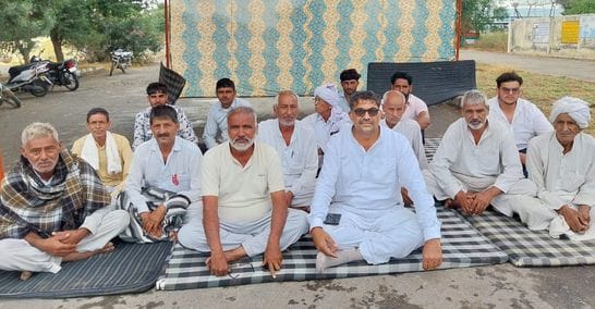 Farmers' organization alleges deduction in the name of moisture