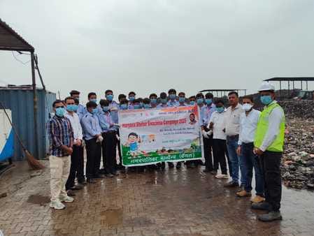 Students visited the waste processing plant