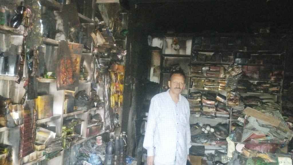 A short circuit in Kaiharvin village caused a fire in a moneylender's shop.