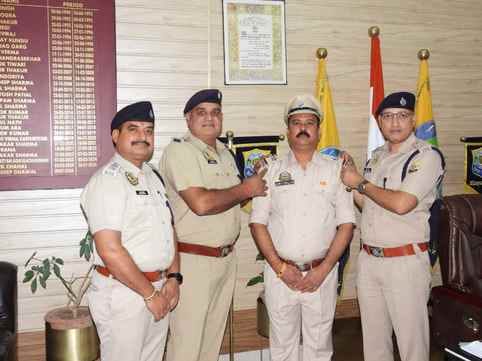 13 head constables of the district police were promoted and became assistant sub-inspectors.