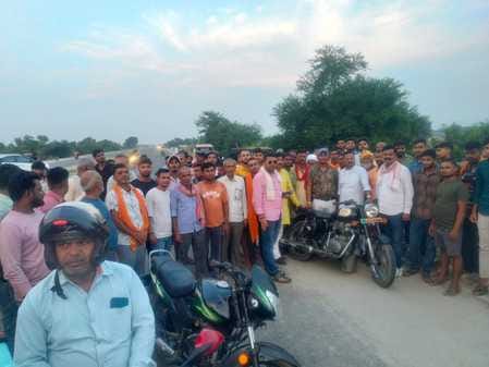 Protest against drainage problem