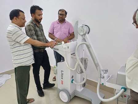 Two months have passed since the X-ray machine arrived, but no technician has been deployed yet.
