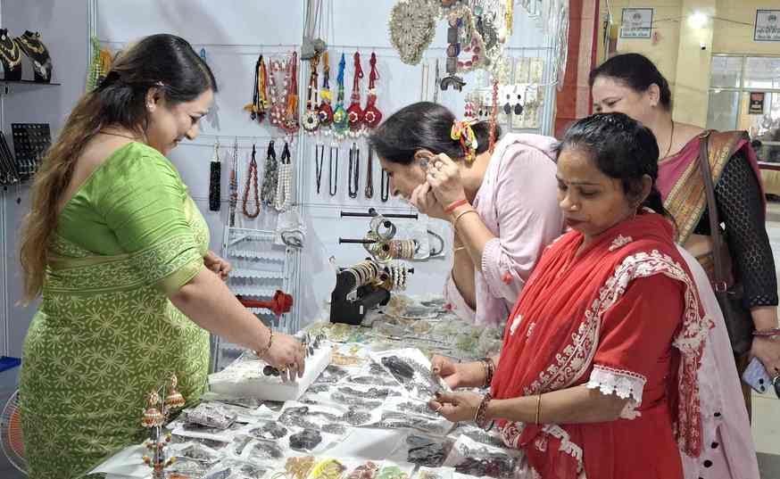 Artificial jewellery is attracting interest amidst expensive gold and silver.