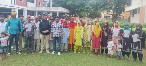 People angry over list of free plots, demand re-survey