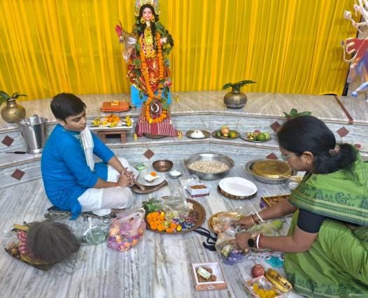 Devotees flock to Kojagari Lakshmi Puja