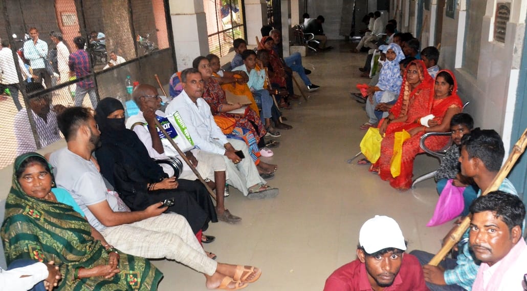 The doctor arrived after four hours, and the disabled became worried.