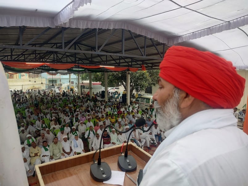 Resolve disputes through Panchayats: Tikait