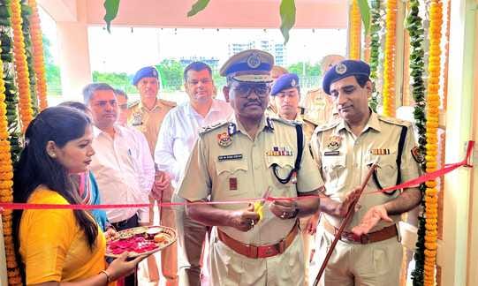 The new building of Police Station Sector 13-17 is equipped with all the facilities.