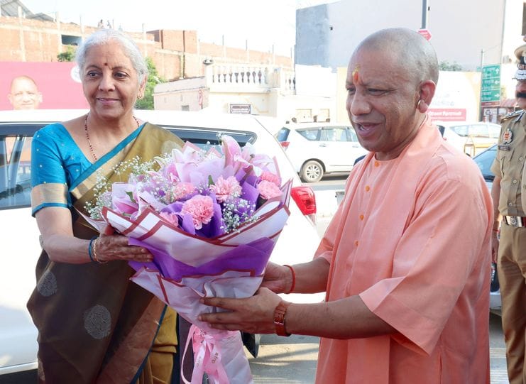 The CM inspected the progress of the temple construction work