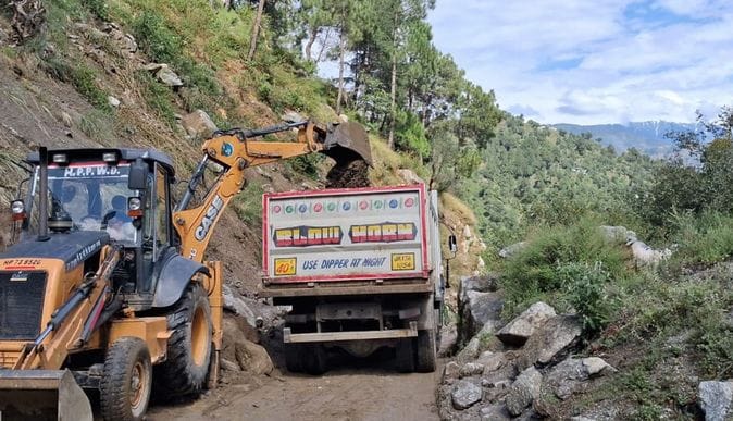 It may take 15 days for the Sach-Fatehpur road to open.
