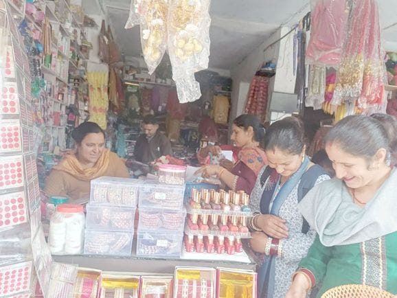 50 rupees discount on plates and utensils at Telka Bazaar