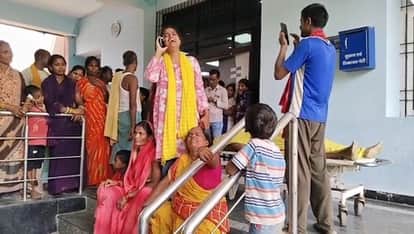 शोकाकुल परिवार