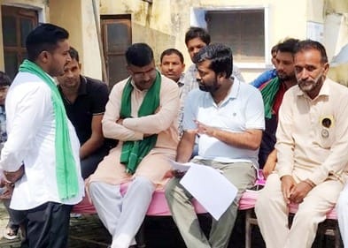 Talks with the Deputy Tehsildar failed...BKU's protest continues
