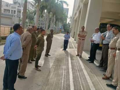 Sirohi News: 12 school buses-auto-rickshaw inspected in Abu Road GPS Camera systems found missing in 2 buses