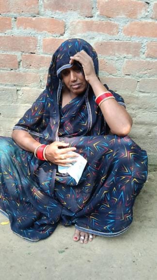 Bike riders tricked a woman and stole her mangalsutra.
