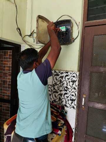 Electricity Corporation's shock on the festival, if the bill is more than Rs 10,000, the connection will be disconnected.
