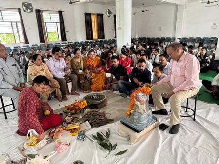 The initiation ceremony began with the worship of the fire.