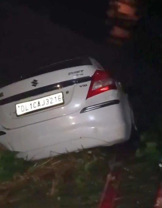 Four youths lost their control after their car plunged into a canal, one dead and one missing.
