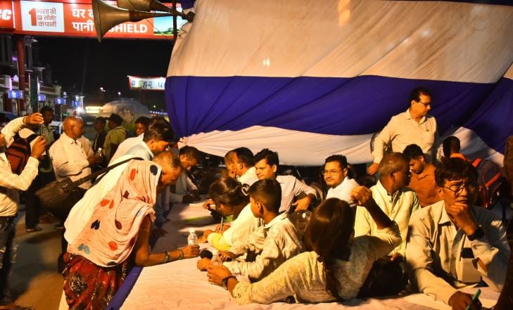 BSP rally: Supporters donated 150 to 200 rupees to listen to Behenji's mission.