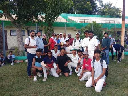Agra became the winner by defeating host Mainpuri