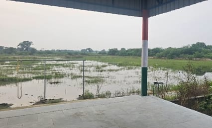Rain becomes a disaster, streets are flooded with water