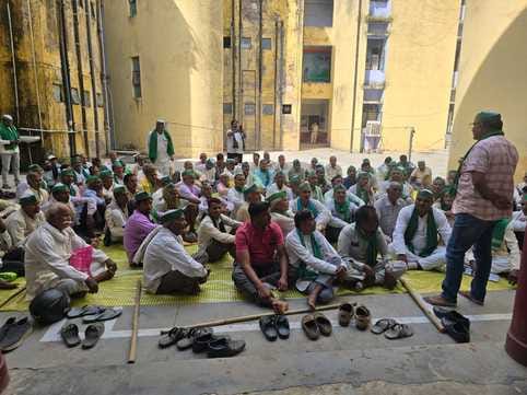 Patience broke, farmers left their fields and took to the streets.