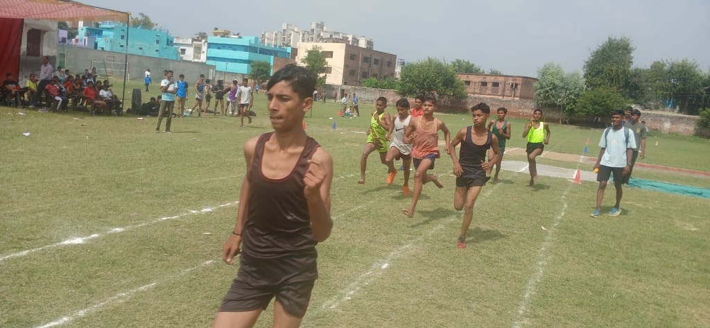 Pawan, Atul and Tanu were the fastest runners in the 100 meter race.