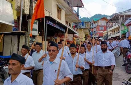 Volunteers took out a procession in Munsiyari.