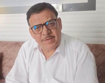 Yograj Sharma resigned as Market Committee Vice Chairman.