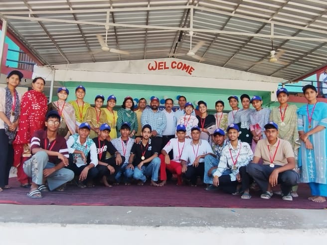 Volunteers cleaned Hatkot and Kunihar.
