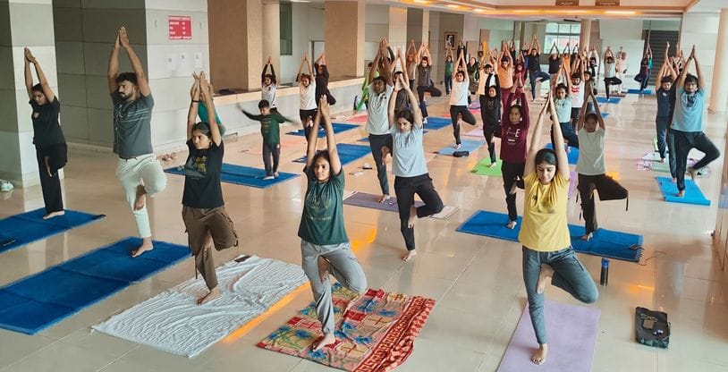 Yoga is the art of living: Prof. Sapna