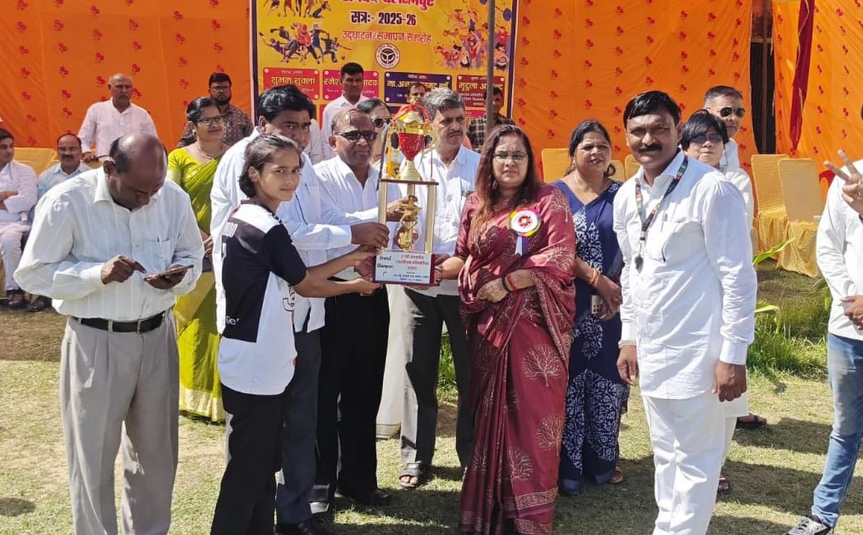 AG Hashmi Inter College became the overall champion