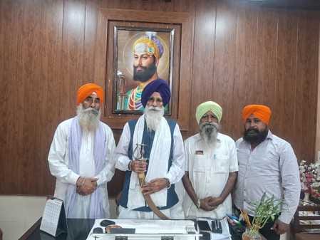 Complaint lodged with the Chief Minister regarding attempt to illegally occupy Gurudwara land