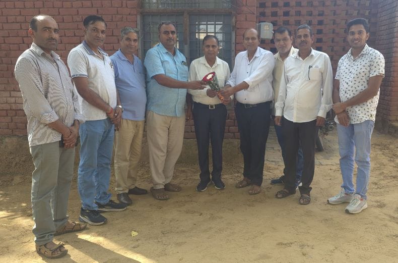 DEO congratulated Block Education Officer Dilbag.