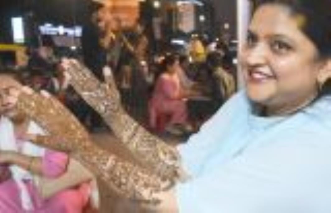 Mehndi was applied on the hands and the husbands took charge of the shopping.