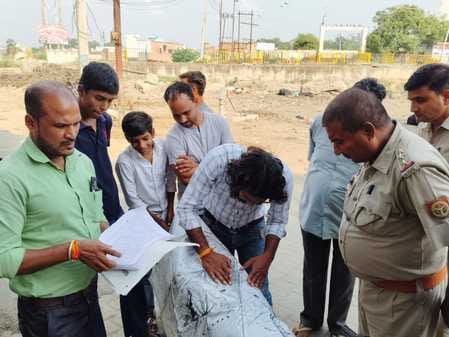 Tension persists over placing of Maharishi Valmiki's statue... Revenue team investigates