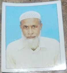 The body of a middle-aged man who had gone out to offer namaz was found in Ami